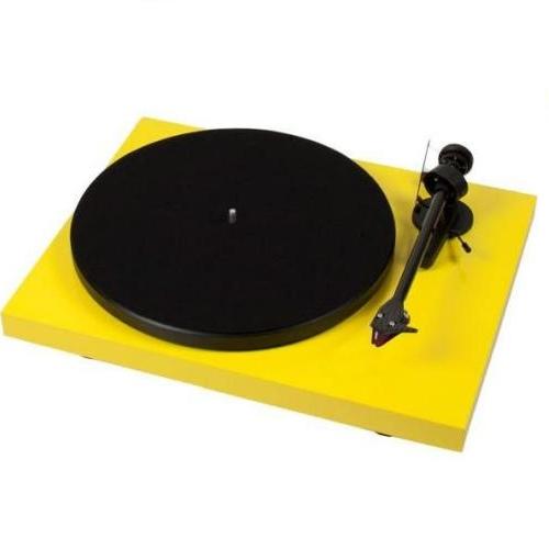 Проигрыватель винила Pro-Ject Debut Carbon (DC) yellow (Ortofon OM10)