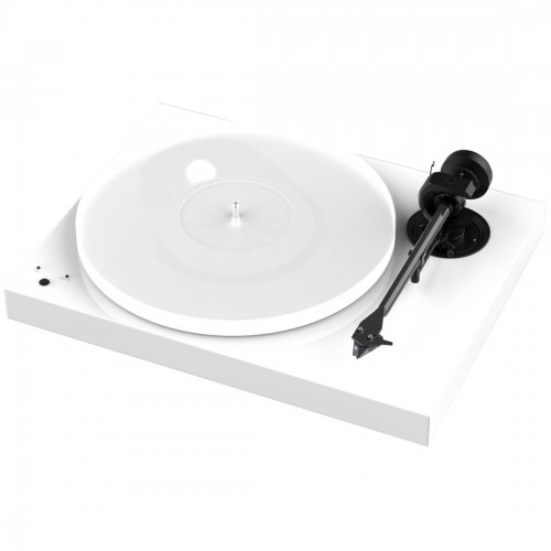 Проигрыватель винила Pro-Ject X1 white