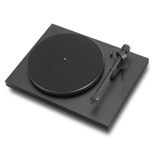 Проигрыватель виниловых дисков Pro-Ject Debut III- Phono black