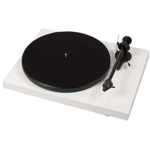 Проигрыватель винила Pro-Ject Debut Carbon (DC) white (Ortofon OM10)