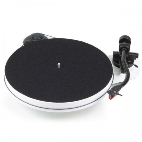 Проигрыватель винила Pro-Ject RPM 1 Carbon (DC) (2M Red) white