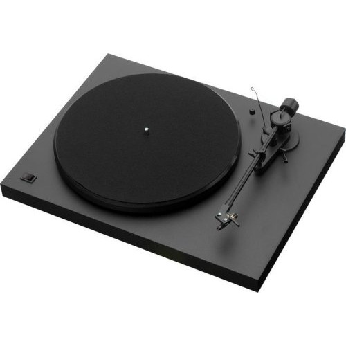 Проигрыватель винила Pro-Ject Debut III piano black