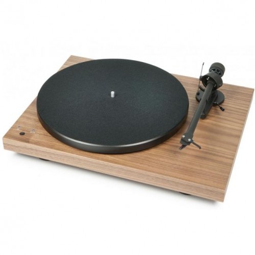 Проигрыватель винила Pro-Ject DEBUT CARBON (DC) (2M Red) walnut