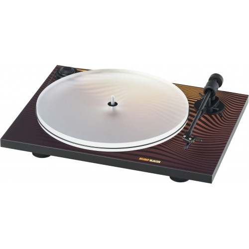 Проигрыватель винила Pro-Ject Primary DelaDap Wave (OM5e)